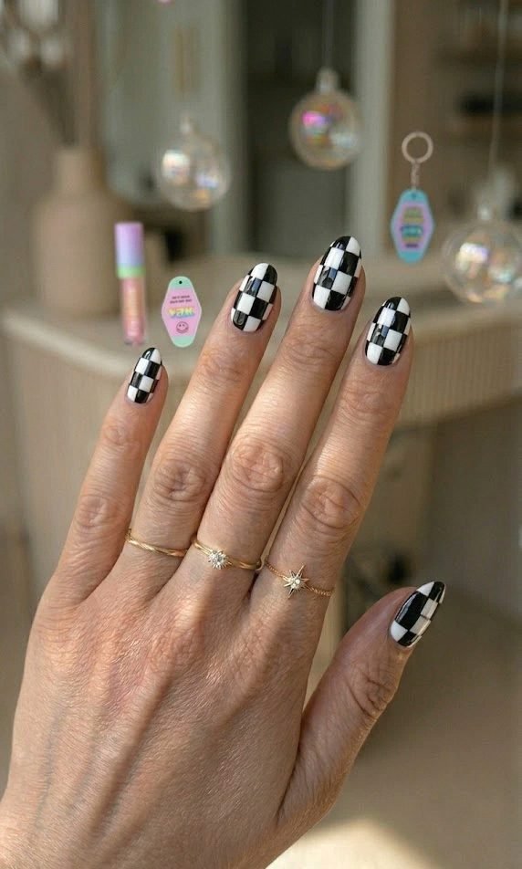 strawberry milk nails