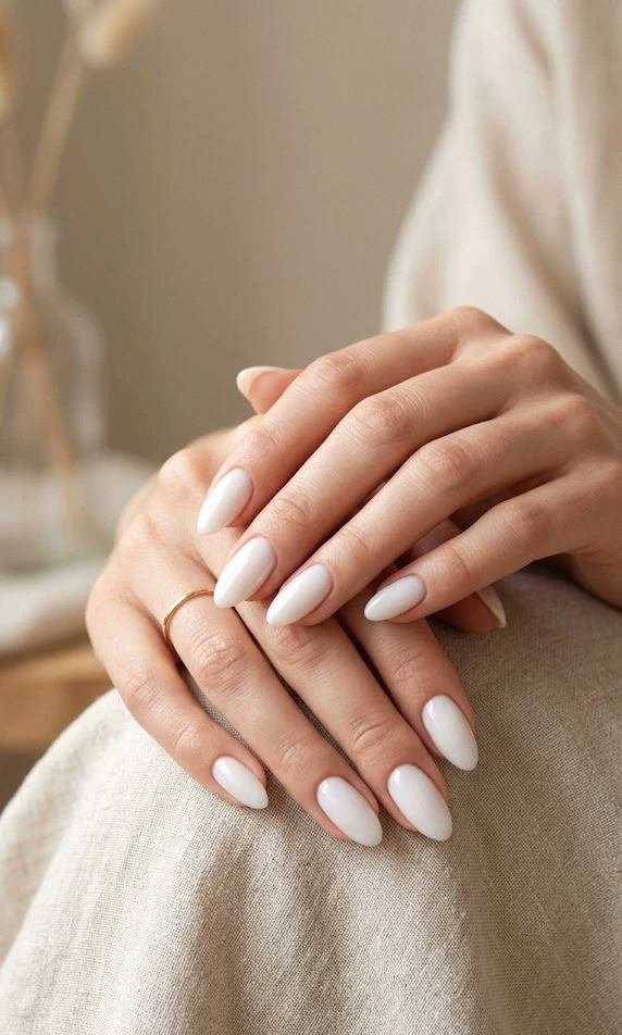 milky white elegance